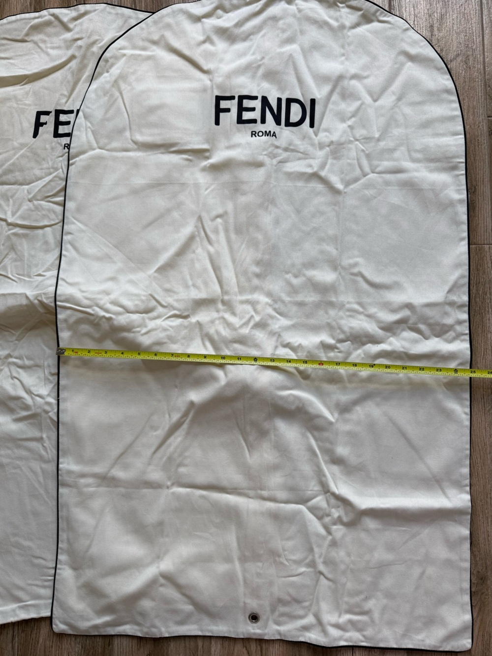 Fendi Roma White Garment Bag (Pair) - Picture 3 of 4